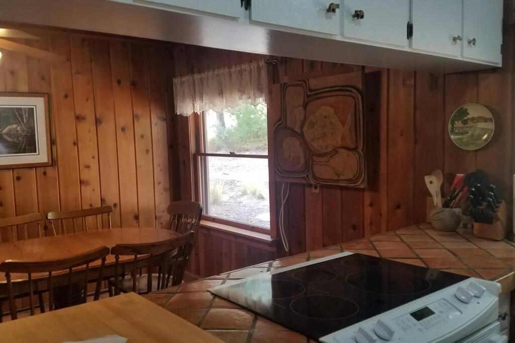 Uncle Grizz'S Cabin...Get Intouch With Nature Bass Lake Annex Kültér fotó